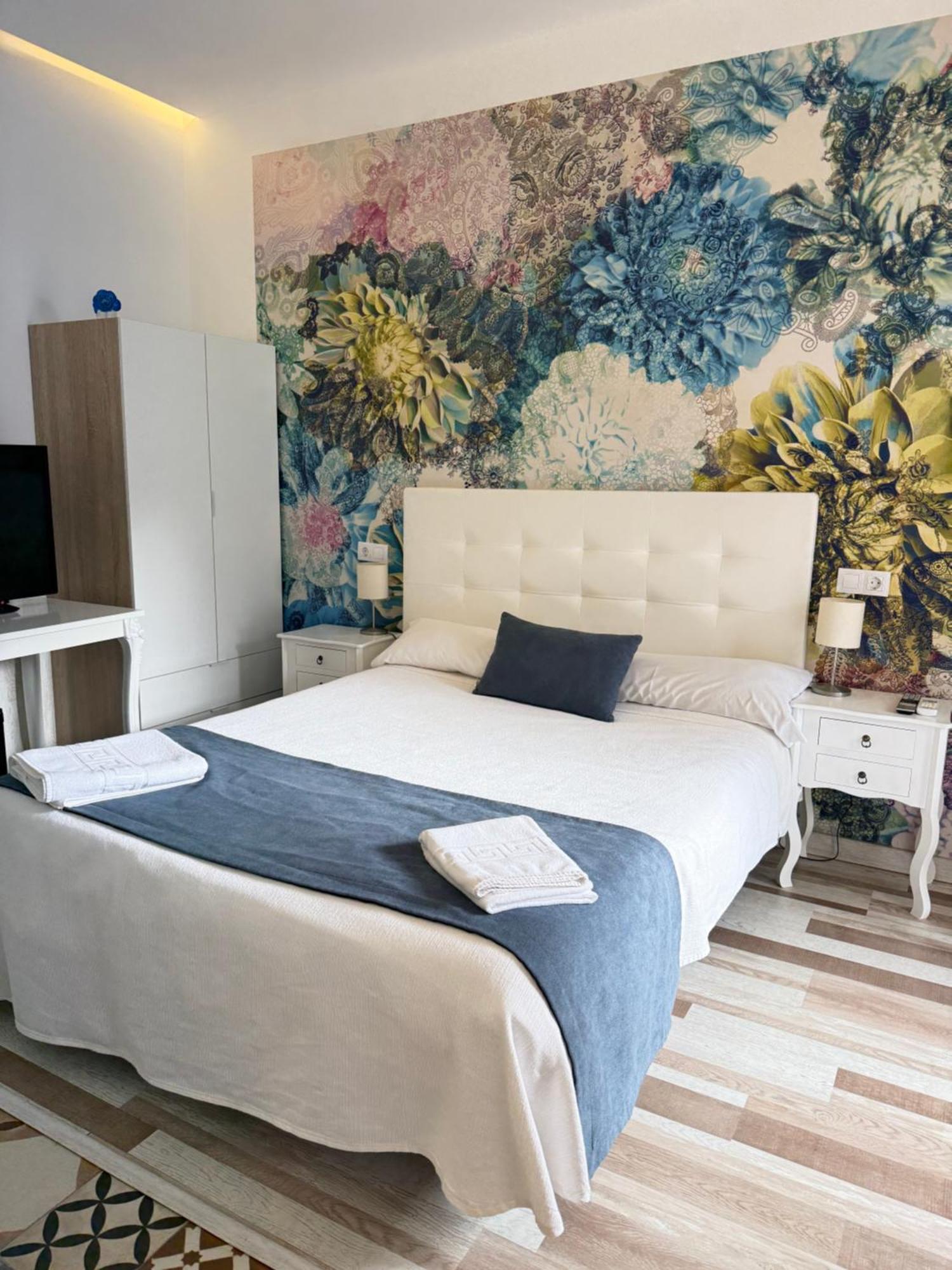 Casa Jardin El Colmenar Hotel ลาสนาวาสเดลมาร์เกส ภายนอก รูปภาพ